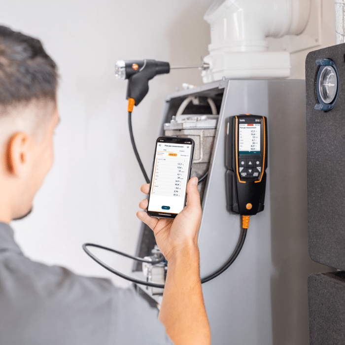 TESTO 310 GAS ANALYZER